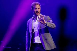 Prinz Harry überrascht mit Auftritt bei "Heart of Invictus"-Premiere