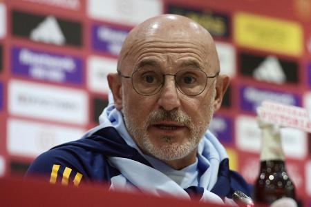 De la Fuente bittet um Entschuldigung für falschen Applaus