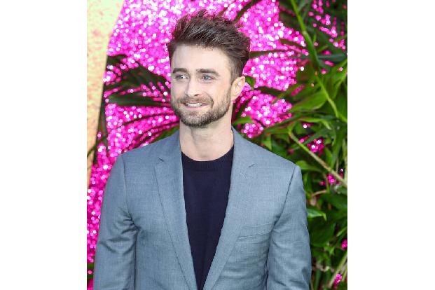 Daniel Radcliffe und Freundin Erin Darke bekamen im April ihr erstes Baby, einen Jungen. Um den bevorstehenden Nachwuchs anzukündigen, bummelten sie durch New York, damit die Welt Erins Bäuchlein sehen kann.