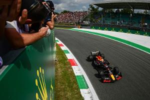 Verstappen nur Fünfter - Geburtstagskind Sainz Schnellster