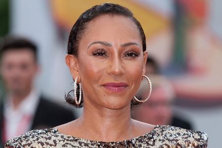 Mel B verrät Hochzeitspläne: Brautkleid von Victoria Beckham