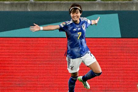 ManUnited holt WM-Torschützenkönigin Miyazawa