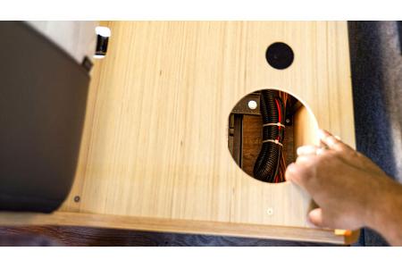 Sunlight T 680 AE vs. Joa Camp 75 T f