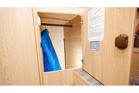 Sunlight T 680 AE vs. Joa Camp 75 T f