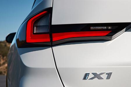 BMW iX1 xDrive30
