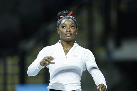 Turnkönigin Biles erwägt Olympia-Start