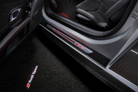 Audi R8 Coupé V10 GT RWD 