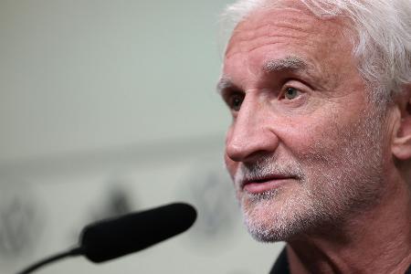 Völler will neuen Trainer bis zur US-Tour