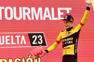 Vingegaard widmet Etappensieg verunglücktem Van Hooydonk