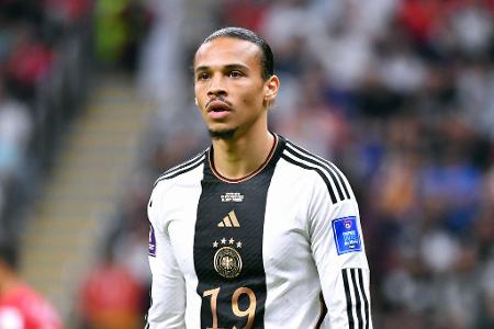 Leroy Sané (FC Bayern) - Note: 1,5 - Bei Sané scheint auch im DFB-Team der Knoten geplatzt zu sein. Schon beim FC Bayern der Unterschiedsspieler ragte er nun auch in der Nationalmannschaft in beiden Spielen deutlich heraus, erzielte jeweils einen Treffer und sprühte vor Einsatz und Spielfreude. In absoluter EM-Form!