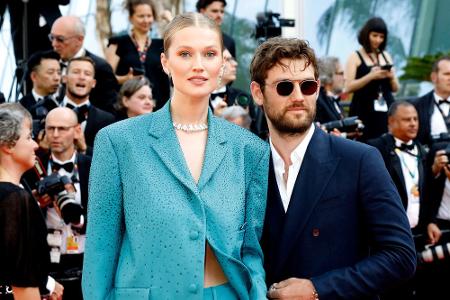 Toni Garrn und Alex Pettyfer