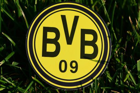 Platz 1: Borussia Dortmund - 183,21 Millionen Euro - Transferumsatz: 1.032,85 Millionen Euro