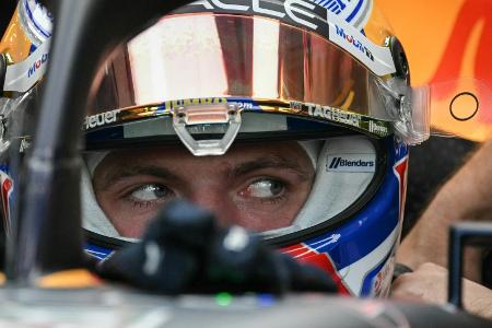 Sainz holt Singapur-Pole vor Russell - Verstappen auf elf