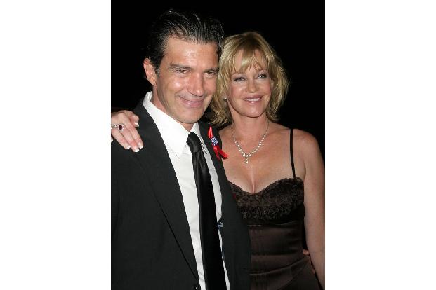 18 Jahre zeigten Melanie Griffith und Antonio Banderas, dass es auch in Hollywood langlebige Ehen gibt. Dennoch reichte sie 2014 die Scheidung ein. Traurig, aber man trennte sich im Guten