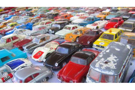 Oldtimer-Szene - Spielzeugautos