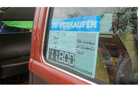 Oldtimer-Szene - Verkaufsschild