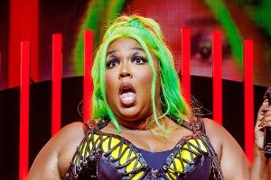 Mobbing-Vorwürfe: Neue Klage gegen Sängerin Lizzo und ihr Team