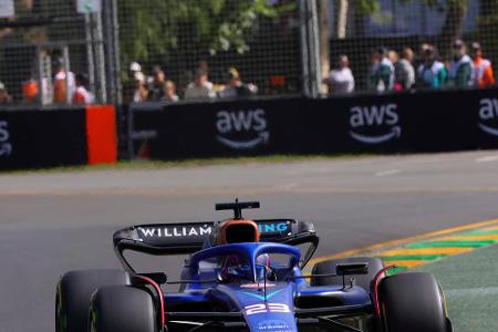 13. Platz: Alex Albon (Williams) - 1:30.537