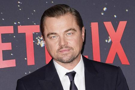 ...sondern liebt auch ansonsten den Nervenkitzel: mit Haien schwimmen, Wakeboarding, Flyboarding, und natürlich Bungeejumping – Leonardo DiCaprio ist ein absoluter Adrenalinjunkie. Dagegen...