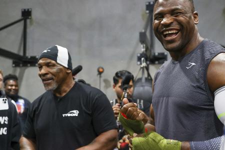 Tyson trainiert Ngannou: Fury hat 