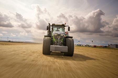 Fendt 1050 Vario, Traktor