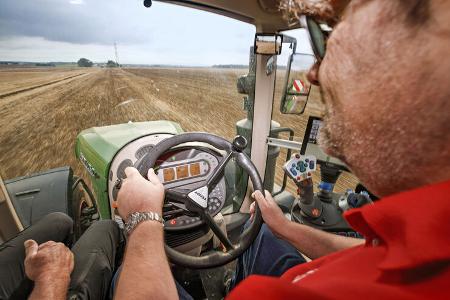 Fendt 1050 Vario, Traktor