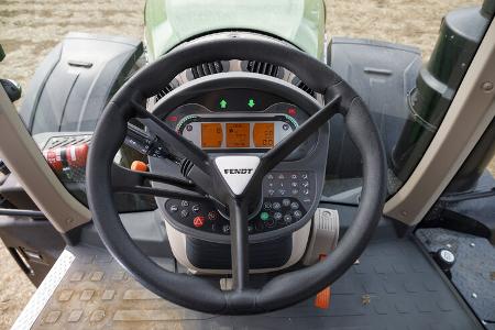 Fendt 1050 Vario, Traktor