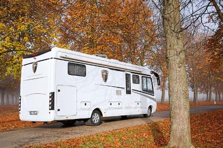 Das Heck ist schnörkellos und elegant.