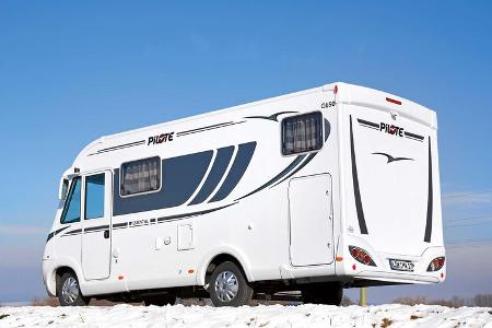 Wahlweise liefert Pilote Wände mit Alu- oder GfK-Außenhaut.