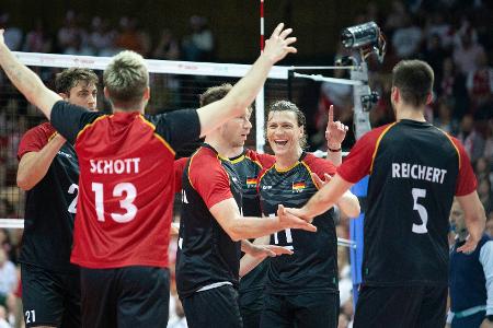 Basketballer als Beispiel für Volleyballer: 