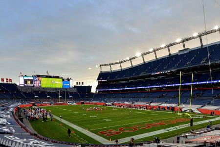 Empower Field at Mile High (Denver Broncos) - Genau eine Meile (1.609 Meter) liegt das 2001 eröffnete Stadion der Broncos über dem Meeresspiegel. Damit ist das 'Mile High' das höchstgelegene Stadion der NFL. Bei voller Auslastung passen 76.125 Fans in die Heimstätte des Super-Bowl-Siegers von 2016.