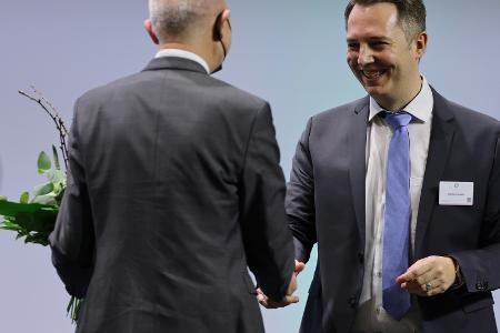 DFB: Amt des Schatzmeisters wird zum Hauptamt