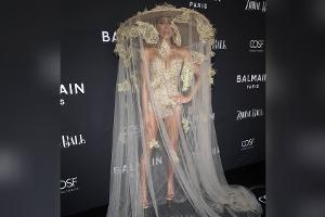 Kate Beckinsale: Surreales Glamour-Outfit beim Zodiac Ball
