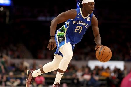 NBA-Allstar Holiday geht nach Boston