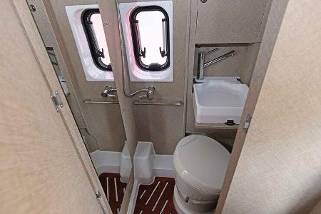 Klappwaschbecken, Platz sparen, Fenster, Toilette