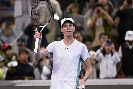 Sieg über Angstgegner Medwedew: Sinner holt Titel in Peking