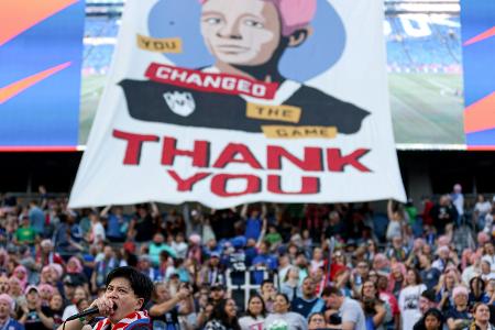 Rekordkulisse bei Rapinoes letztem Heimspiel