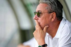 Sandhausen-Präsident greift Schiri Exner "körperlich an"