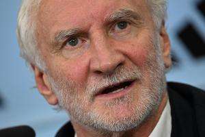 Völler warnt vor politischer Überfrachtung der Heim-EM