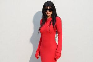 Knallrot ist diesen Herbst eine absolute Trendfarbe