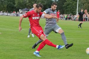 Köln siegt im Testspiel - Uth trifft doppelt