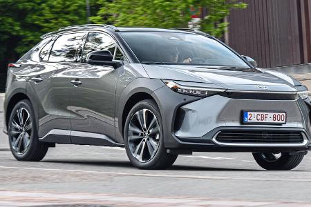 Toyota bZ4X, Best Cars 2023, Kategorie M Große SUV/Geländewagen