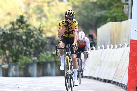 555 Tage nach Horrorsturz: Vader gewinnt 4. Etappe in China