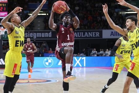 Bayern-Basketballer und Alba stürmen ins Pokal-Viertelfinale