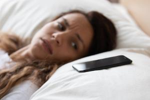 Angst vor dem Telefonieren: Was dahintersteckt und was helfen kann