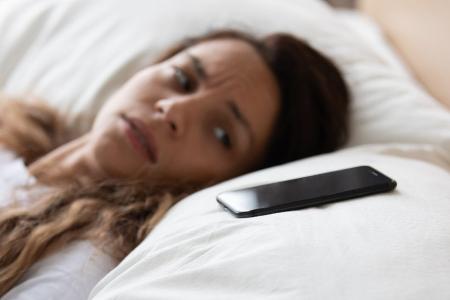 Angst vor dem Telefonieren: Was dahintersteckt und was helfen kann