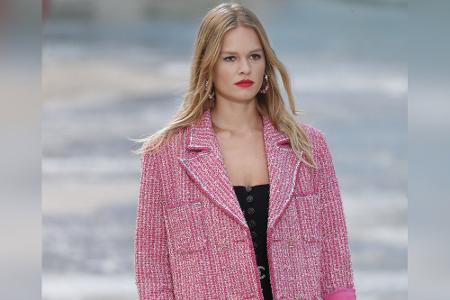 Farbenfrohe Tweed-Jacken