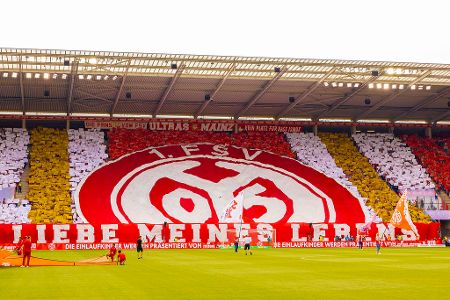 Platz 9: FSV Mainz 05 - Mewa Arena - Gesamtnote 1,52 für die Stimmung/Atmosphäre