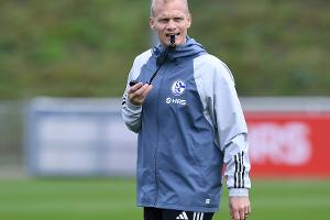 Schalke-Trainer Geraerts will "Soldaten" sehen