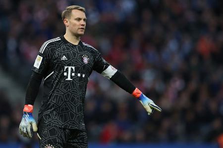 Bayern-Torwart Neuer feiert Comeback